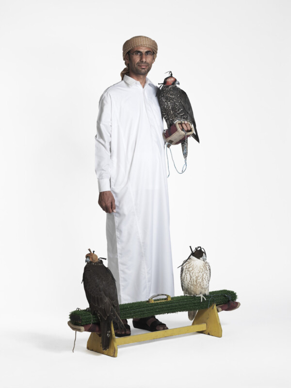 12.48h
Ali Abdalla,
Emirati from Dubai,
Professional bird trainer,
Travels with 3 falcons DXB-Karachi