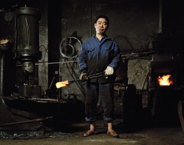 He Guanghua,
Blacksmith,
Shuanglong, Chongqing