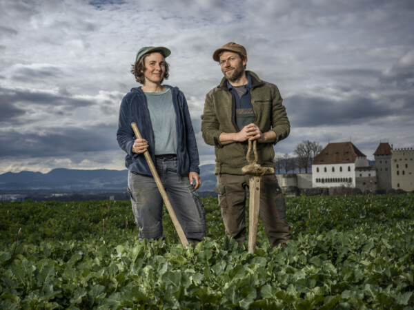 Marion Sonderegger and Lukas Häusler, the farmers, Mooshof in Lenzburg